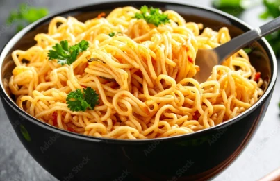 PLAIN MAGGIE