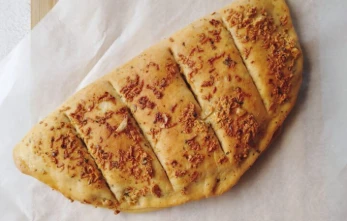 STUFFED GARLIC BREAD